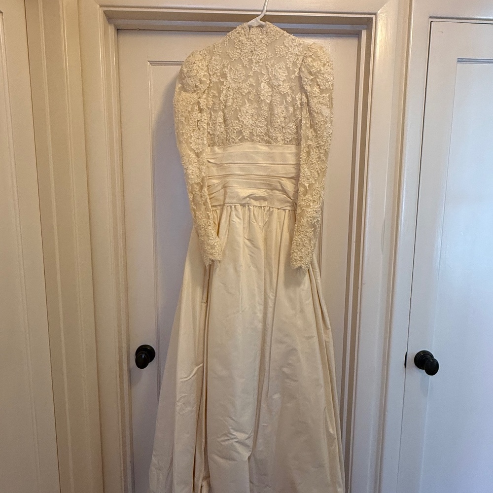 Late ‘80’s Vintage Wedding Dress